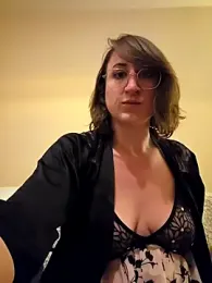 minierose webcam model stream image