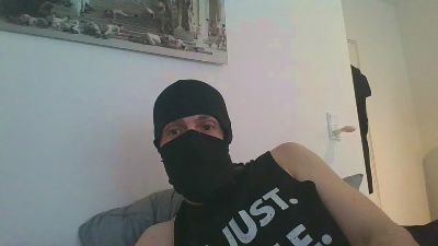 SubmCumWhore webcam model stream image