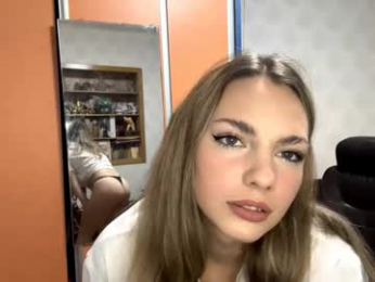 pricillahoinacki webcam chaturbate model stream image