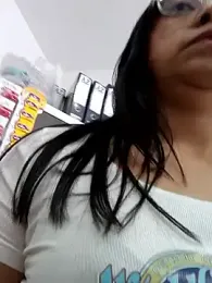 Violeta-Stationery_7 webcam stripchat model stream image