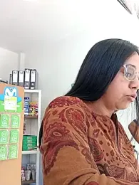 Violeta-Stationery_7 webcam model stream image