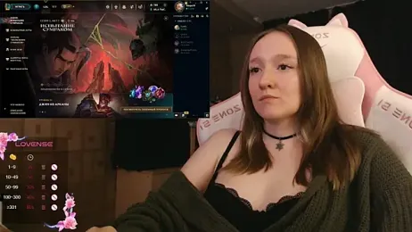 MoonlishSiren webcam model stream image
