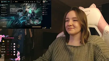 MoonlishSiren webcam model stream image