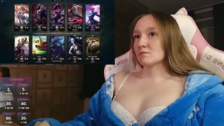 MoonlishSiren webcam stripchat model stream image