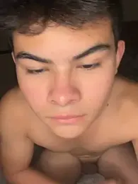 The0zinho webcam model stream image