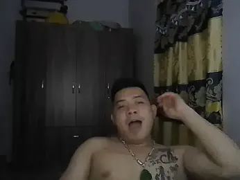 Lin-Aly webcam model stream image