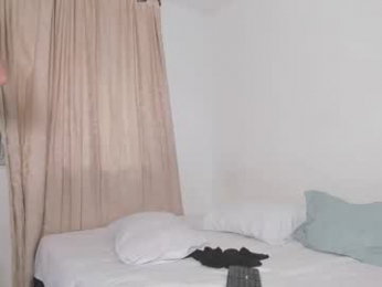 raiderandroxie webcam model stream image