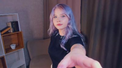 ChangMcrae webcam model stream image