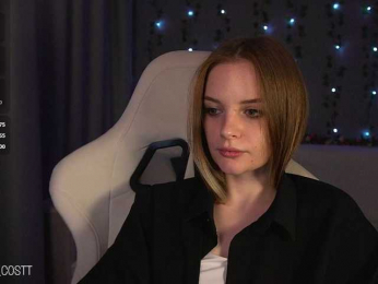AliceCost webcam model stream image