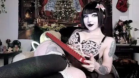 Ivey_Strigoi webcam stripchat model stream image