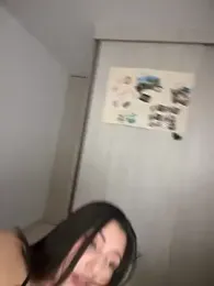 licky_lu webcam model stream image