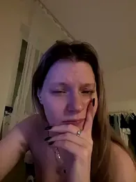 MaryHiggins webcam stripchat model stream image