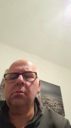 Loulou2x webcam model stream image