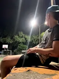 outdoors11 webcam model stream image