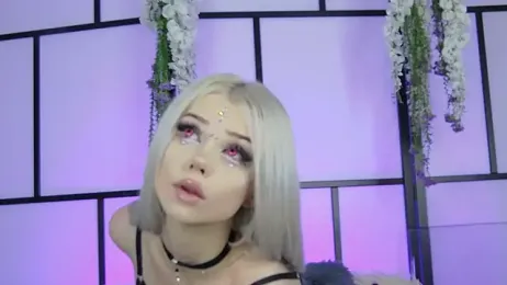 Xenomy webcam model stream image