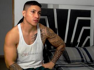 Noah Harris webcam model stream image