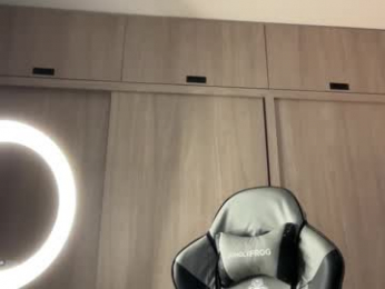 _paulah webcam model stream image