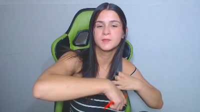 Hotcollege29 webcam model stream image