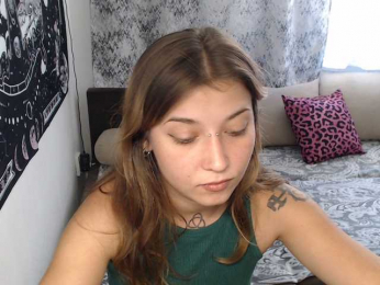 RacyRoby webcam model stream image