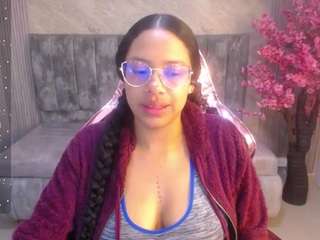 zhara-rose-s webcam model stream image