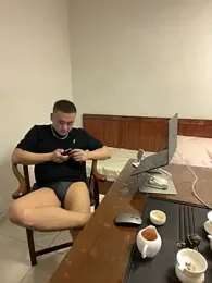 GoldLoge webcam model stream image