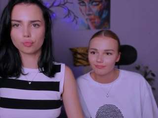 danna-li webcam model stream image