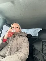 LikaCat webcam model stream image