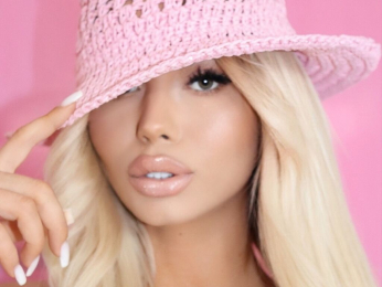 JessieBreen webcam model stream image