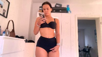 BrittHarkey webcam model stream image