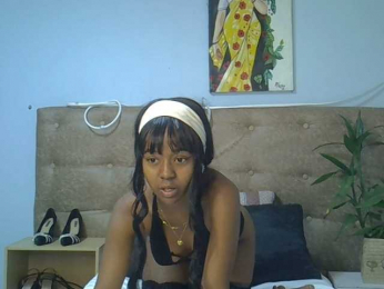 Vaniella webcam bongacams model stream image