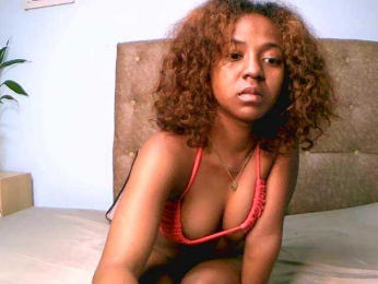 Vaniella webcam model stream image