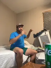 SmokingSloth webcam model stream image