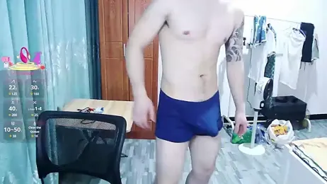 Azyrrgg webcam model stream image