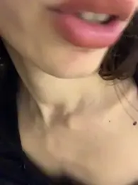 Labelleamira webcam stripchat model stream image