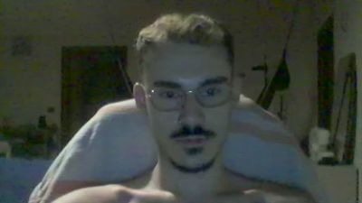 br0k3nSyst3m webcam cam4 model stream image