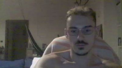 br0k3nSyst3m webcam model stream image