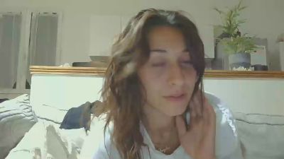 Lyly_laurensaa webcam model stream image