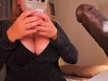 alice_pinkys webcam model stream image