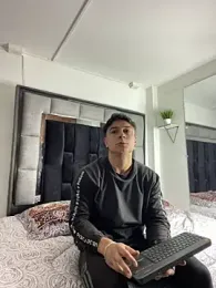 MR_MUSCLE webcam stripchat model stream image