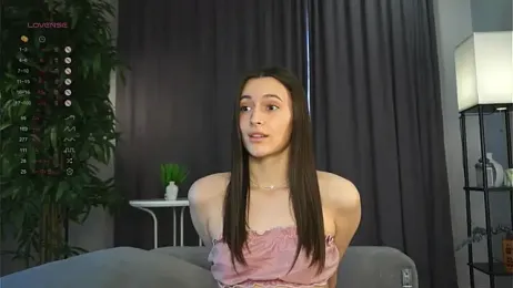 SelenaHold webcam model stream image