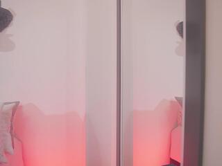 Noah Avery webcam model stream image