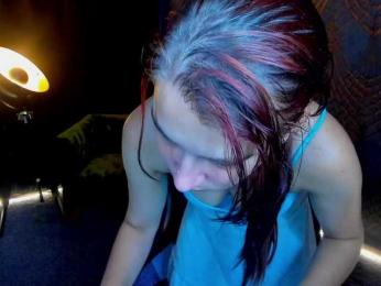 Livia-Shy webcam bongacams model stream image