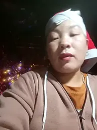 MinaYangon502 webcam model stream image