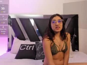 miayiron webcam model stream image