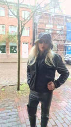 devbisissy2370 webcam model stream image