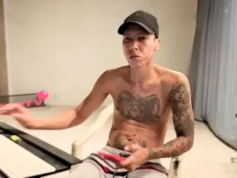EL-CHICLE-TV webcam model stream image