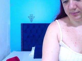 kinky-redhead18 webcam model stream image