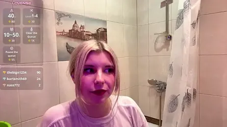 LunaTempds webcam Stripchat model stream image