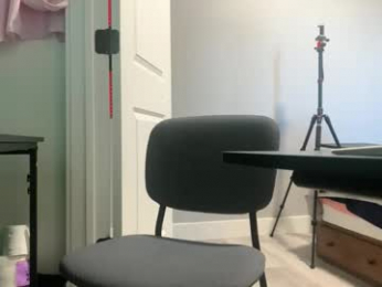 allergictochat webcam model stream image