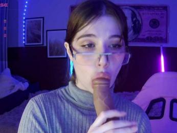 Lulanta webcam model stream image